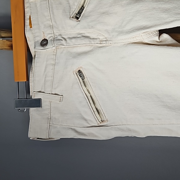 Anthropologie Pilcro SERIF Cream Moto  Jeans - Picture 5 of 13